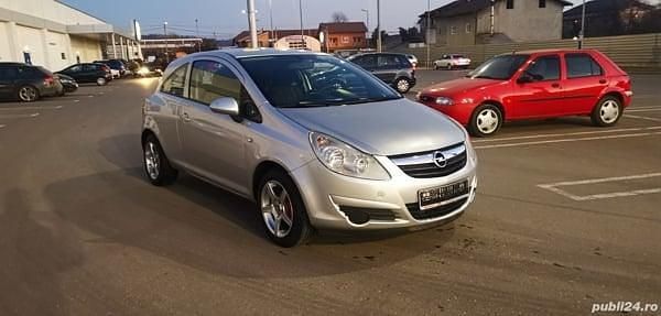 Argintiu Utilizat 2008 Opel Corsa Hatchback | 1.990 EUR (Preț OK) - Imagine 1/4
