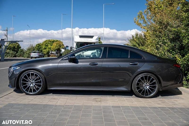 Second-hand Mercedes CLS300 AMG line 245 CP (180 kW) 2018 Culoaregri Coupe