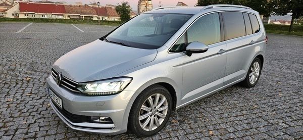 Utilizat 2016 VW Touran Highline Monovolum | 13.300 EUR (Scump) - Imagine 1/4