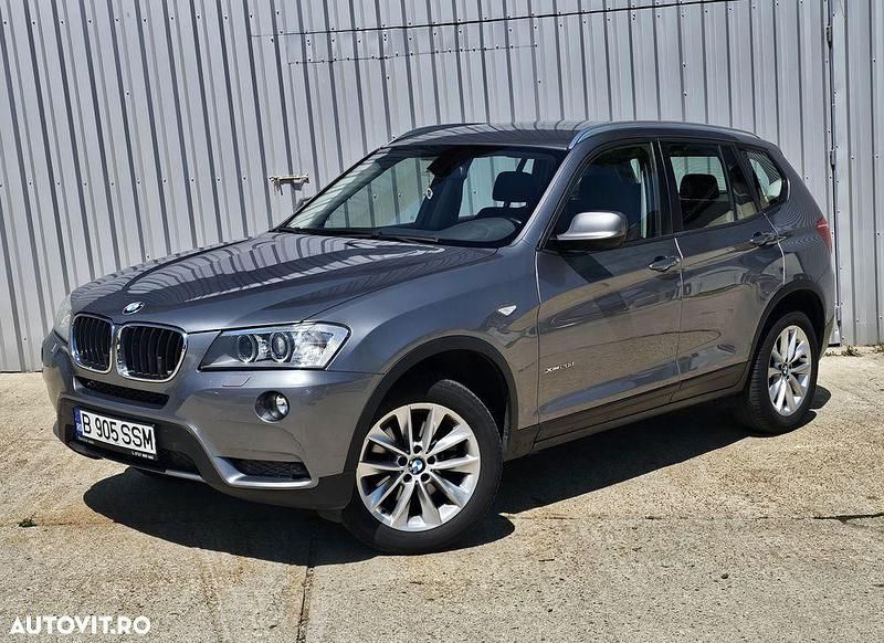 Gri Utilizat 2013 BMW X3 SUV | 10.490 EUR (Super Preț) - Imagine 1/4