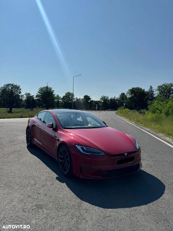 Rosu Utilizat 2022 Tesla Model S Plaid Berlinǎ | 58.000 EUR - Imagine 1/4