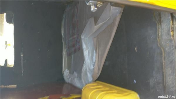 Second-hand Renault Trafic 82 CP (60 kW) 2005 Monovolum