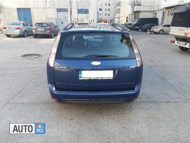 Second-hand Ford Focus 110 CP (80 kW) 2008 Albastru Break