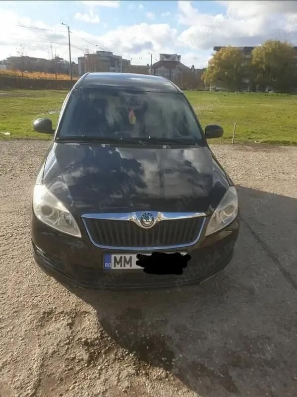 Second-hand Skoda Roomster 90 CP (66 kW) 2011 Monovolum