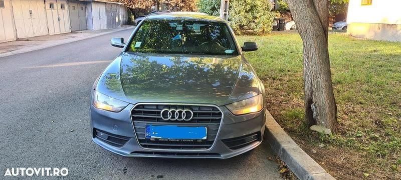 Second-hand Audi A4 143 CP (105 kW) 2013 Culoaregri Berlinǎ