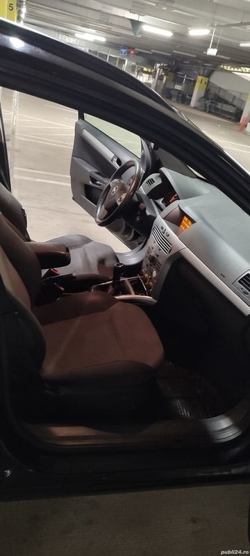 Second-hand Opel Astra 85 CP (62 kW) 2009