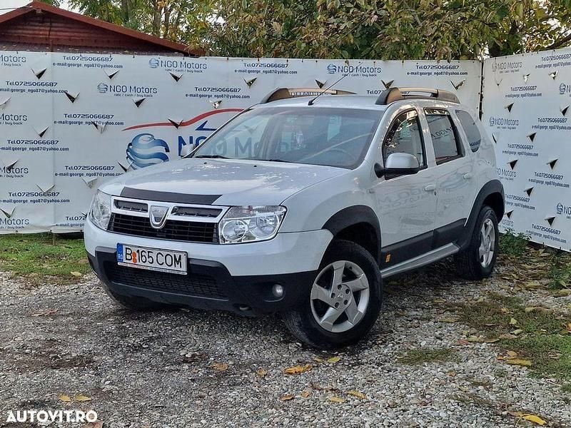 Culoarealb Utilizat 2011 Dacia Duster Ambiance SUV | 4.990 EUR (Preț OK) - Imagine 1/4