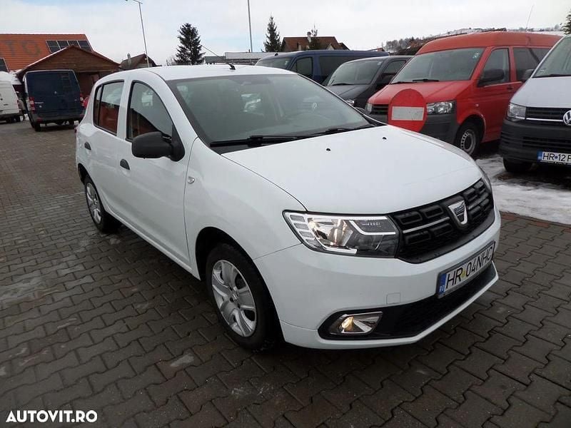 Second-hand Dacia Sandero Ambiance 73 CP (53 kW) 2018 Culoarealb