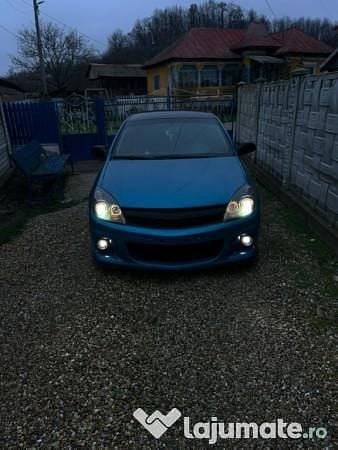 Second-hand Opel Astra GTC 2006 Coupe