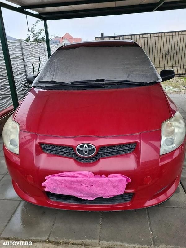 Culoarerosu Second-hand 2009 Toyota Auris Terra Hatchback | 6.600 EUR (Scump) - Imagine 1/4