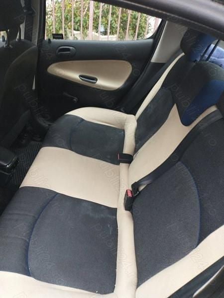 Second-hand Peugeot 206 70 CP (51 kW) 2005 Negru Hatchback