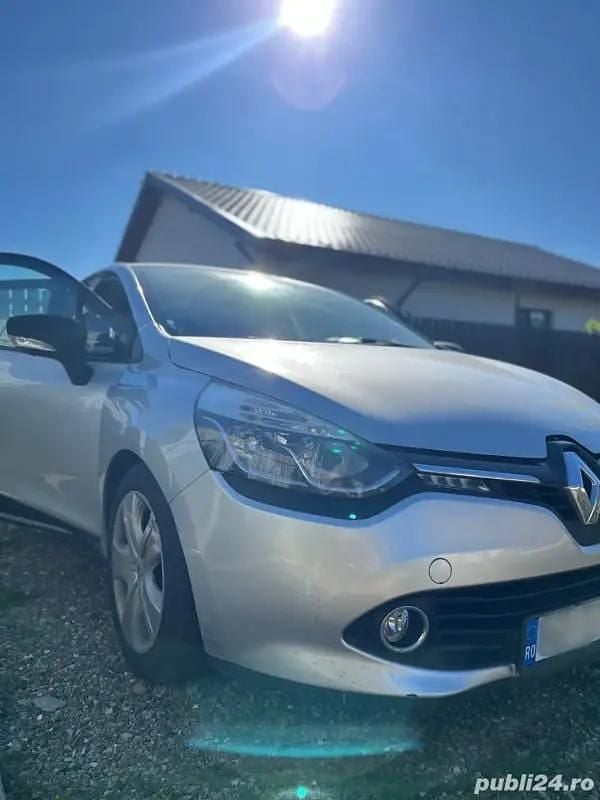 Gri Utilizat 2015 Renault Clio IV Hatchback | 5.900 EUR (Preț OK) - Imagine 1/4