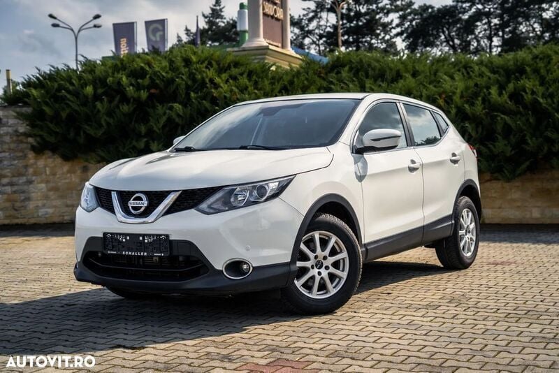 Alb Utilizat 2014 Nissan Qashqai SUV | 8.499 EUR (Preț bun) - Imagine 1/4