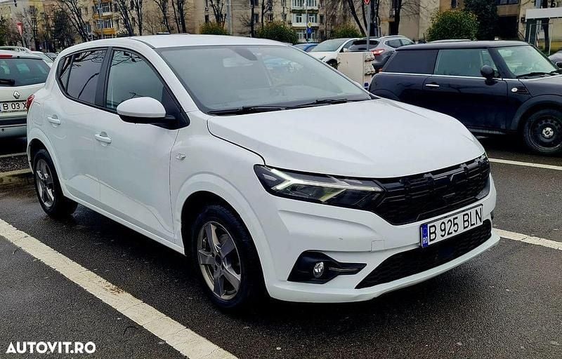 Second-hand Dacia Sandero Comfort 90 CP (66 kW) 2022 Culoarealb