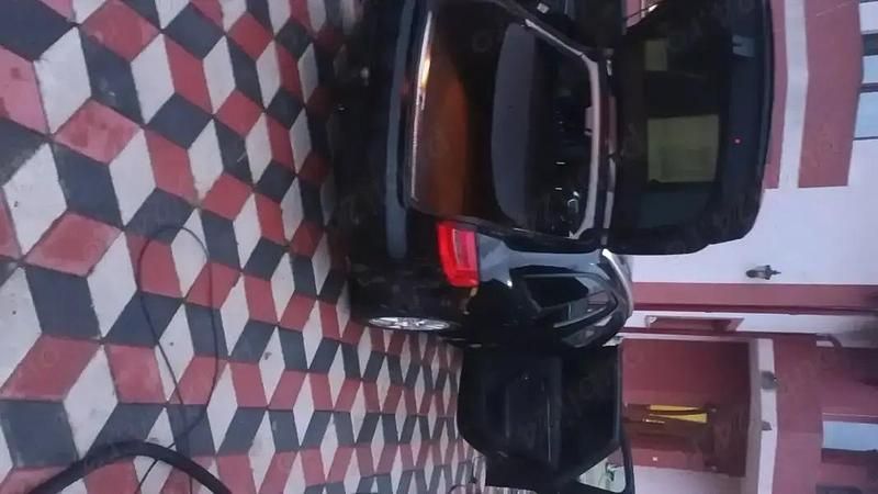 Utilizat 2015 Audi A4 Hatchback | 8.000 EUR (Preț OK) - Imagine 1/4