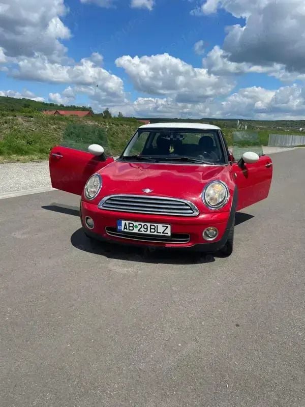 Utilizat 2007 Mini Cooper Hatchback | 3.100 EUR (Preț OK) - Imagine 1/4