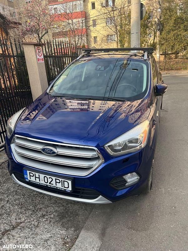 Culoarealbastru Utilizat 2017 Ford Kuga Titanium SUV | 21.500 EUR - Imagine 1/4