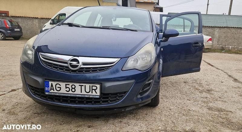 Culoarealbastru Second-hand 2014 Opel Corsa drive | 3.250 EUR (Preț bun) - Imagine 1/4