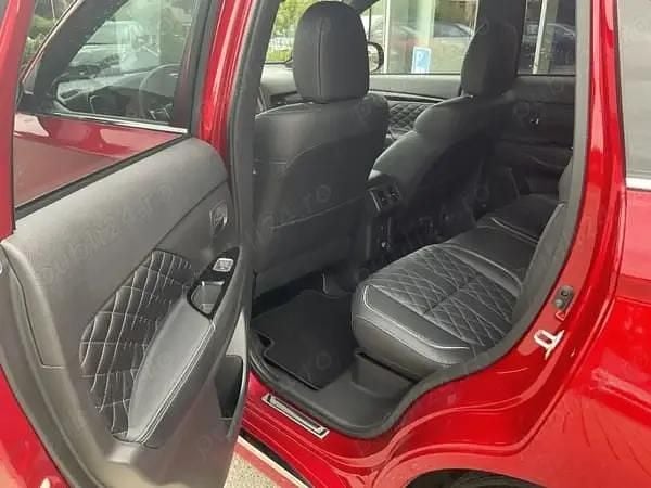 Second-hand Mitsubishi Outlander P-HEV 135 CP (99 kW) 2020 SUV