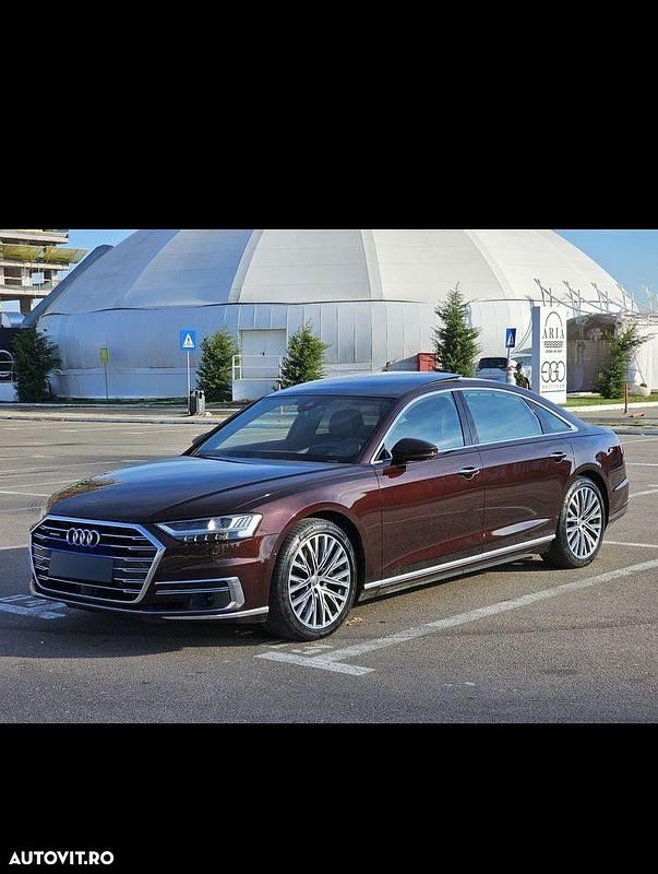 Culoarealte culori Utilizat 2017 Audi A8L Berlinǎ | 41.000 EUR (Puțin scump) - Imagine 1/4