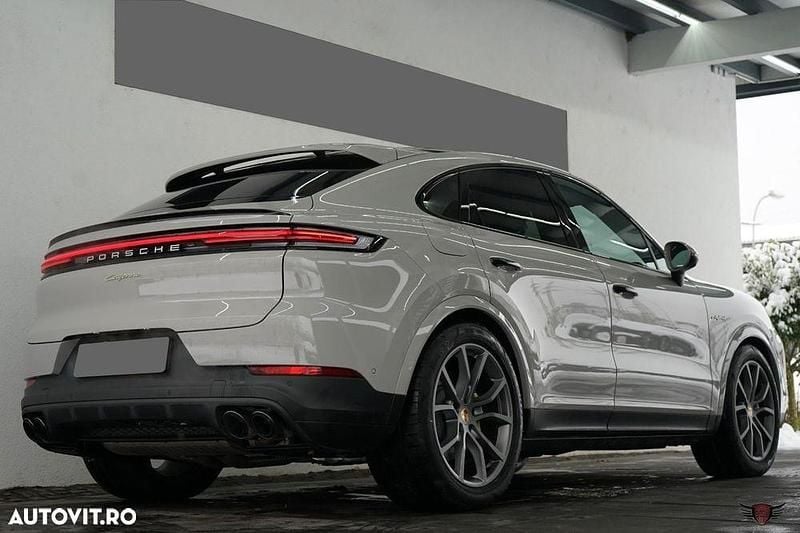 Second-hand Porsche Cayenne 470 CP (345 kW) 2024 Culoaregri SUV