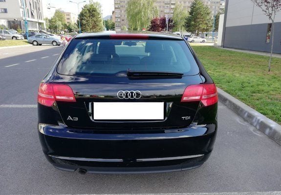 Second-hand Audi A3 110 CP (80 kW) 2012 Negru Hatchback