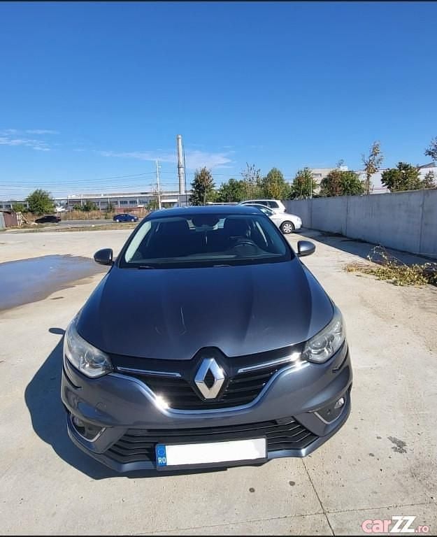 Gri Utilizat 2017 Renault Mégane IV Hatchback | 9.500 EUR (Preț OK) - Imagine 1/4