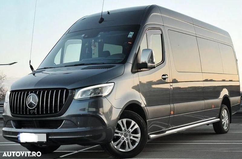 Second-hand Mercedes Sprinter 190 CP (139 kW) 2019 Culoaregri Van