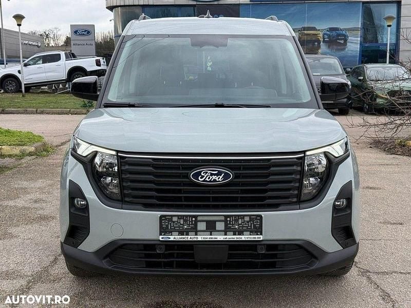 Second-hand Ford Tourneo Courier Titanium 125 CP (91 kW) 2025 Culoaregri Monovolum