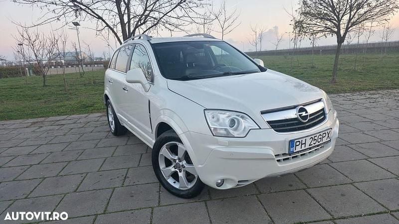 Culoarealb Second-hand 2009 Opel Antara SUV | 4.999 EUR (Preț OK) - Imagine 1/4