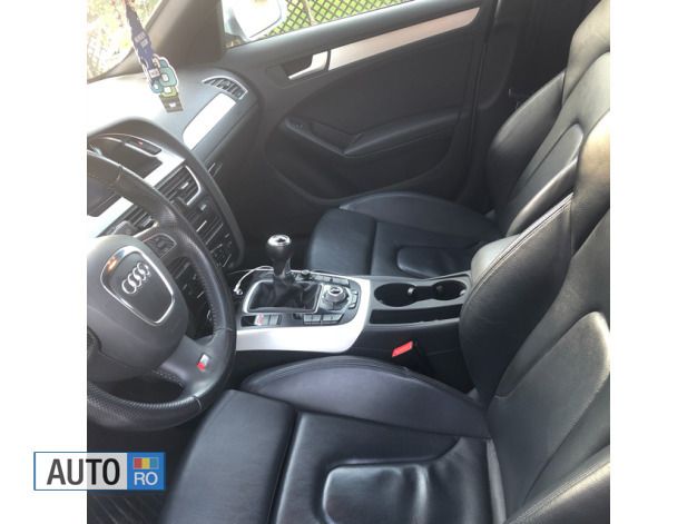 Second-hand Audi A4 S-Line 170 CP (125 kW) 2012 Gri Berlinǎ