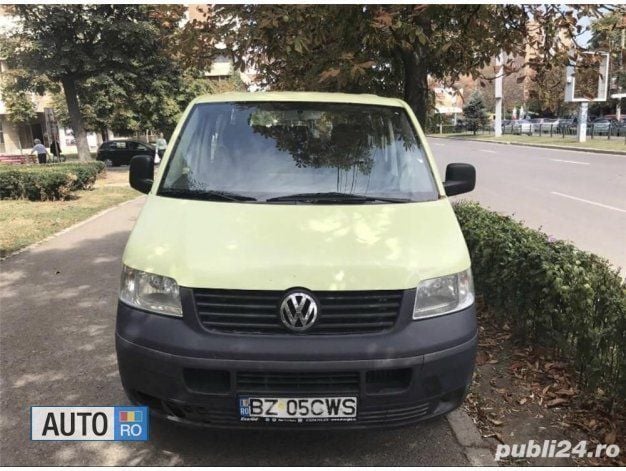 Second-hand VW T5 131 CP (96 kW) 2004 Galben Van