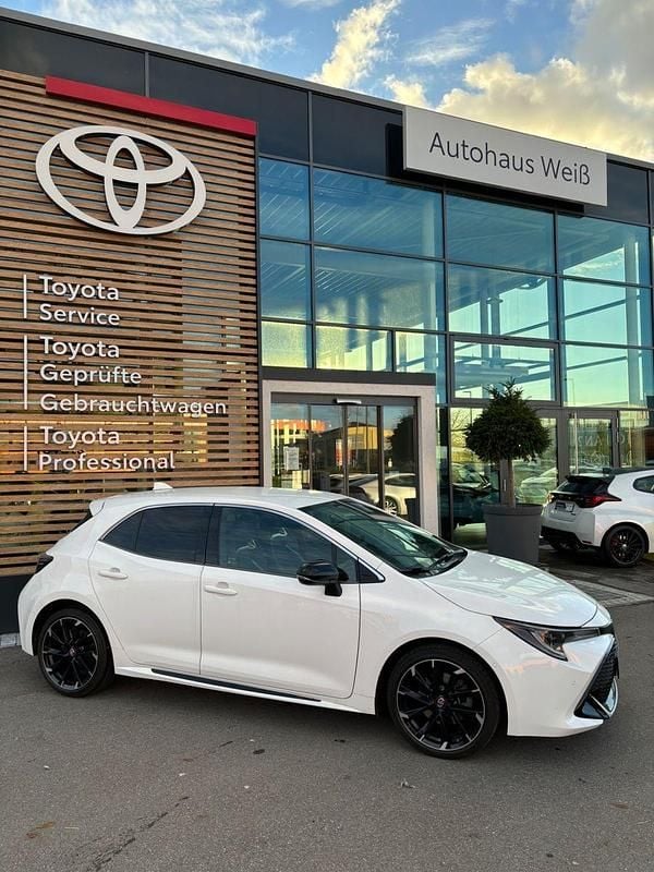 Utilizat 2020 Toyota Corolla Sport | 26.758 EUR (Scump) - Imagine 1/1