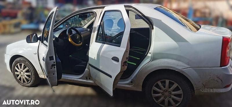 Second-hand Dacia Logan 90 CP (66 kW) 2008 Culoarealb Berlinǎ