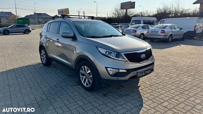 Gri Utilizat 2014 Kia Sportage Style SUV | 9.990 EUR (Super Preț) - Imagine 1/4