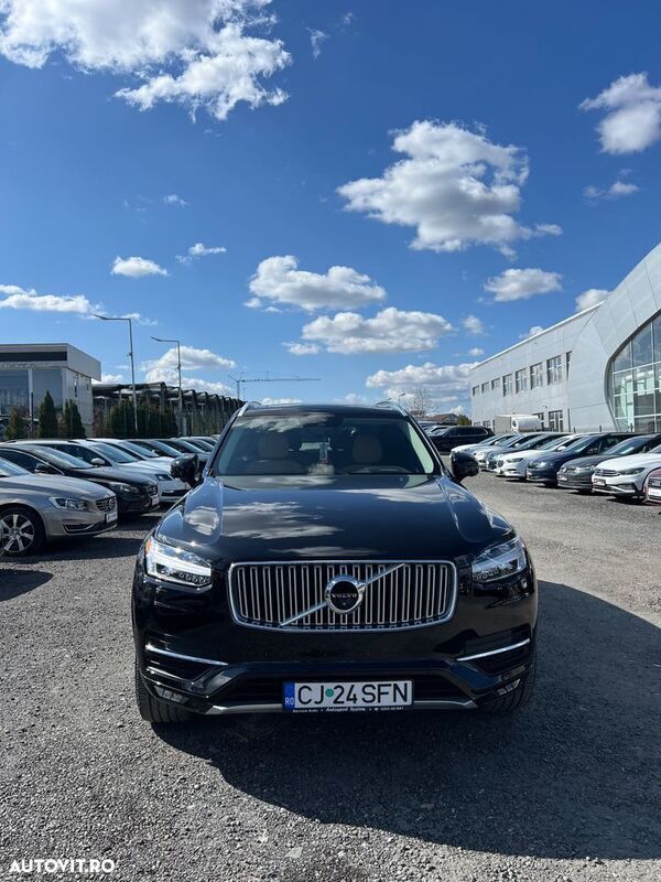 Negru Utilizat 2016 Volvo XC90 Inscription SUV | 26.998 EUR (Super Preț) - Imagine 1/4
