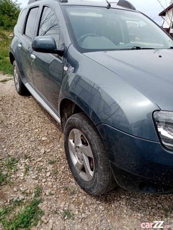 Văndută Dacia Duster volan dreapta - mașini second-hand de vânzare