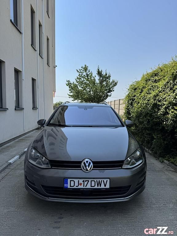Utilizat 2014 VW Golf VII Highline Break | 6.800 EUR (Preț OK) - Imagine 1/4
