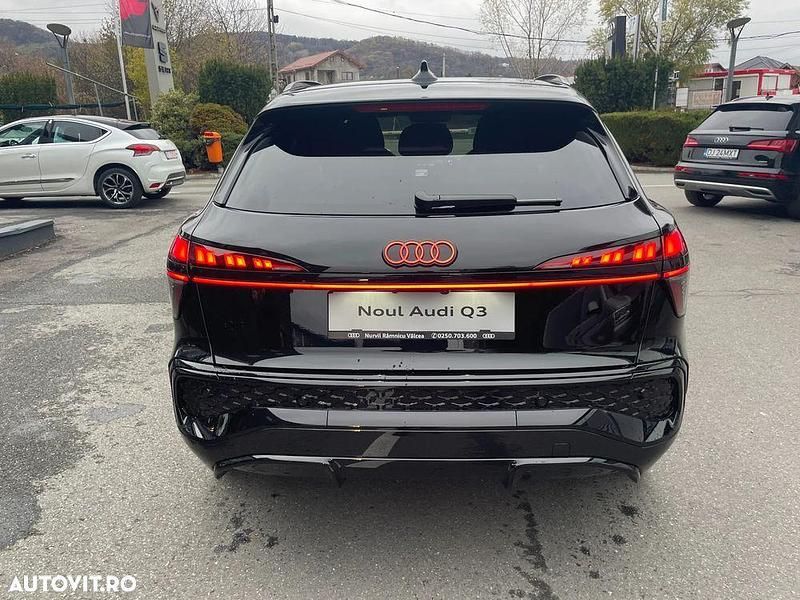 Nouă Audi Q3 S-Line 150 CP (110 kW) 2025 Culoarenegru SUV