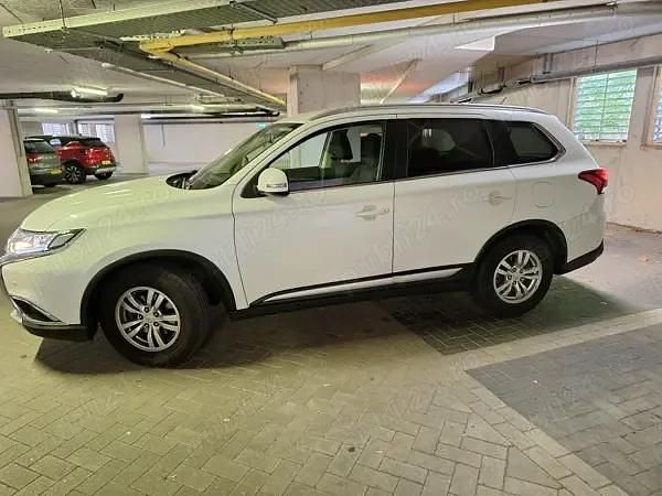 Second-hand Mitsubishi Outlander 90 CP (66 kW) 2017 SUV
