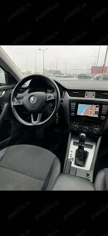 Second-hand Skoda Octavia 150 CP (110 kW) 2016 Alb Hatchback