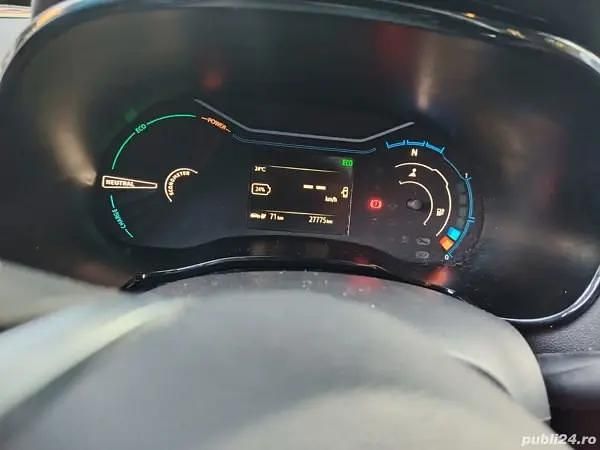 Second-hand Dacia Spring 33 kW (45 CP) 2023 Argintiu Hatchback