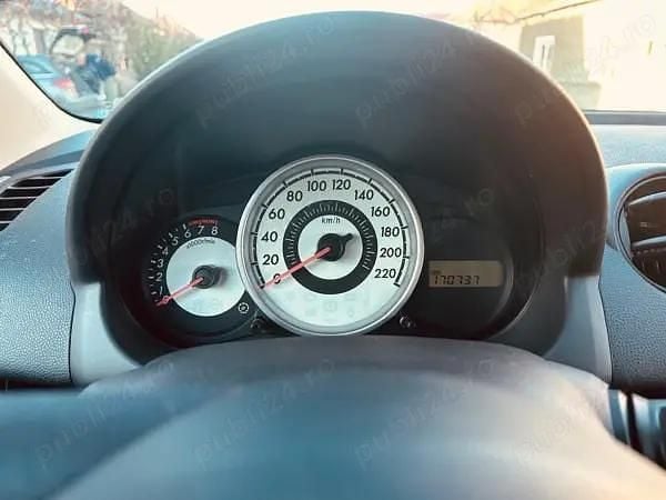 Second-hand Mazda 2 86 CP (63 kW) 2010 Hatchback