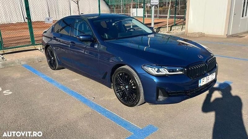 Second-hand BMW 530e Comfort Edition 292 CP (214 kW) 2021 Culoarealbastru Hatchback
