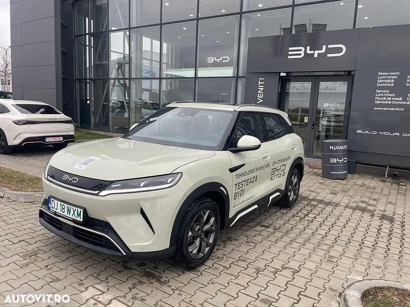 Second-hand BYD Atto 2 Boost 130 kW (177 CP) 2025 Culoareverde SUV