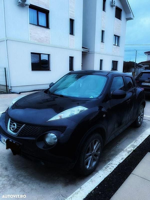Second-hand Nissan Juke 117 CP (86 kW) 2011 Culoaremaro SUV