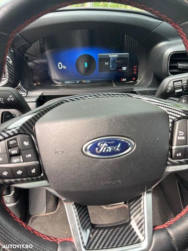 Second-hand Ford Explorer 457 CP (336 kW) 2021 Culoarenegru SUV