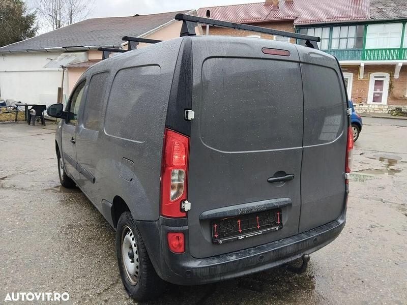 Second-hand Renault Kangoo 110 CP (80 kW) 2015 Culoarealb Monovolum