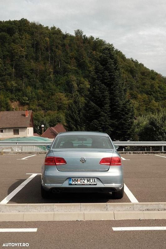 Second-hand VW Passat Comfortline 140 CP (102 kW) 2013 Culoaregri Berlinǎ