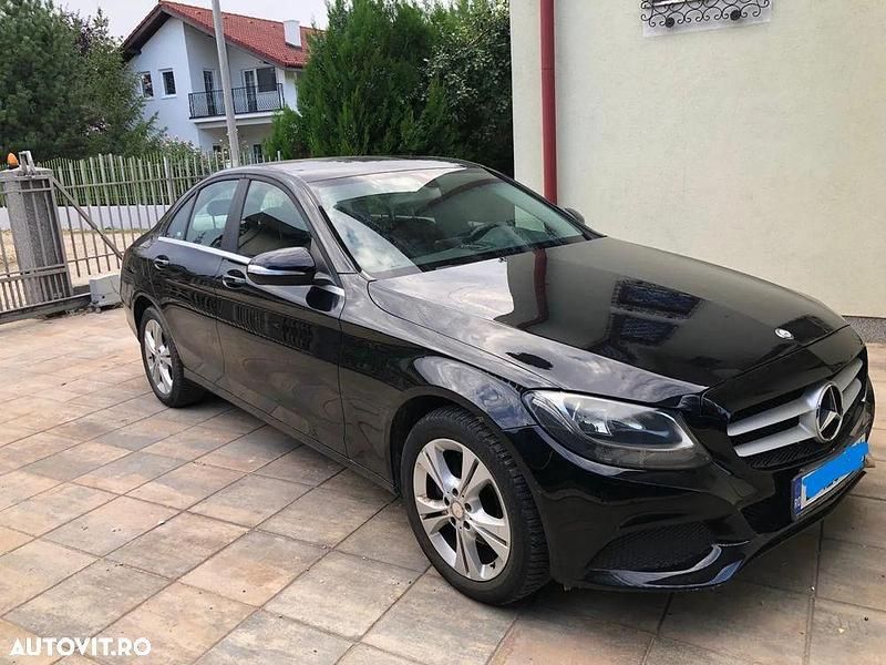 Negru Utilizat 2014 Mercedes C220 Berlinǎ | 14.500 EUR (Preț OK) - Imagine 1/4